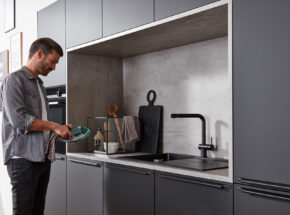 Interliving Kueche 3047 Inselkueche Schwarz Softmatt Theke Beton Siemens Kuechengeraete M9972130083