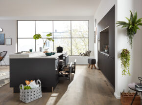 Interliving Kueche 3047 Inselkueche Schwarz Softmatt Theke Beton Siemens Kuechengeraete M997213008364
