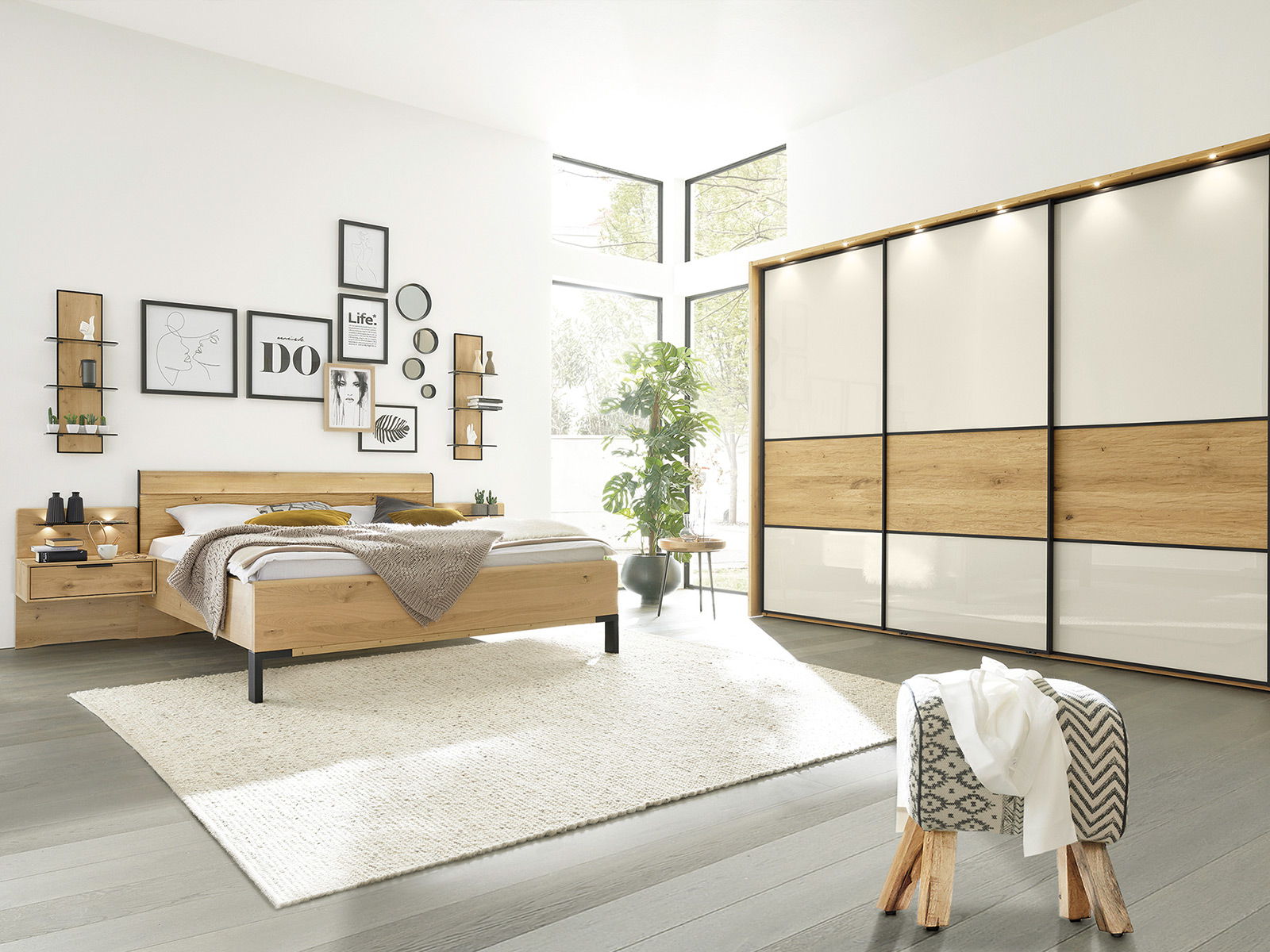 Interliving Schlafzimmer Serie 1027 | Front Glas Champagner