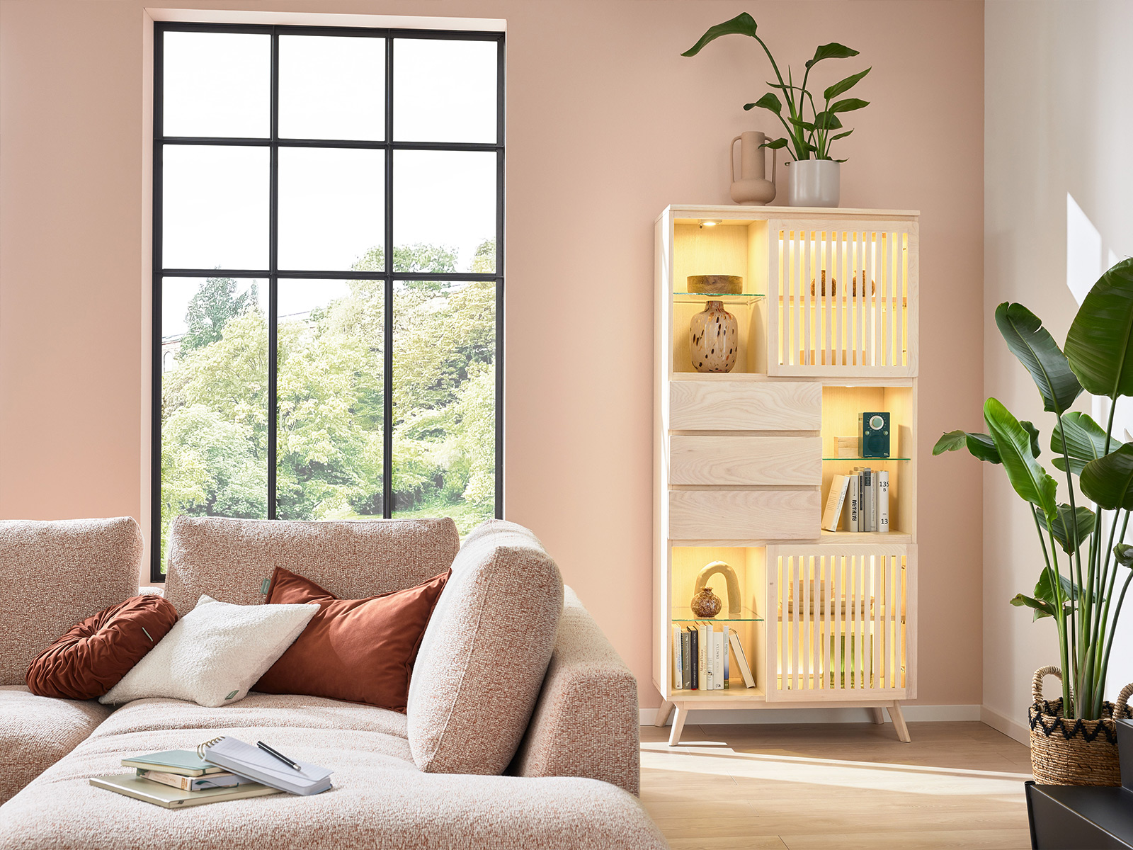 Roomio Vitrine 2000 Esche Echtholzfurnier Softclosefunktion 22010001 1