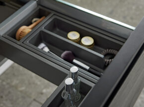 Interliving Bad 7698 Cuneo Eiche Grau Orgapro Schubladeneinteilung 71770002