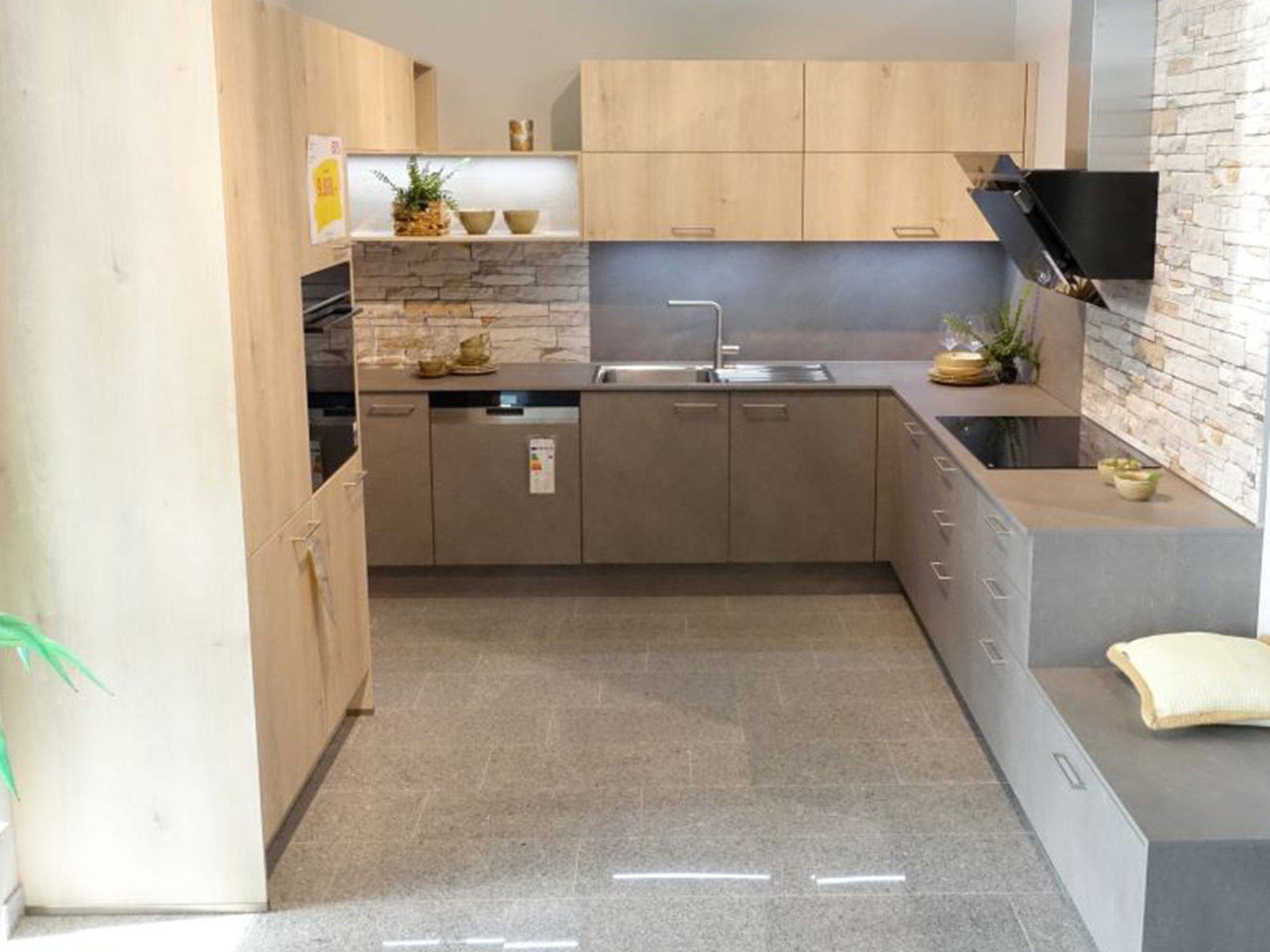 Nobilia Küche Stoneart Frontfarbe Basalt Taupengrau Korpusfarbe Eiche Montreal 02715566-03 2