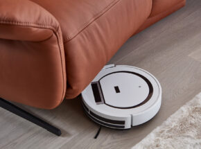 Staubsaugerroboter Unter Trapezsofa Mit Schmetterlingstisch Bezug Leder Longlife Nuss 02180197