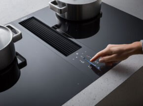 Bora Flaecheninduktionskochfeld Classic 2 0 Mit Kochfeldabzug Cka2 15470026 20 BORA Classic 2xCKFI Detail People AllBlack