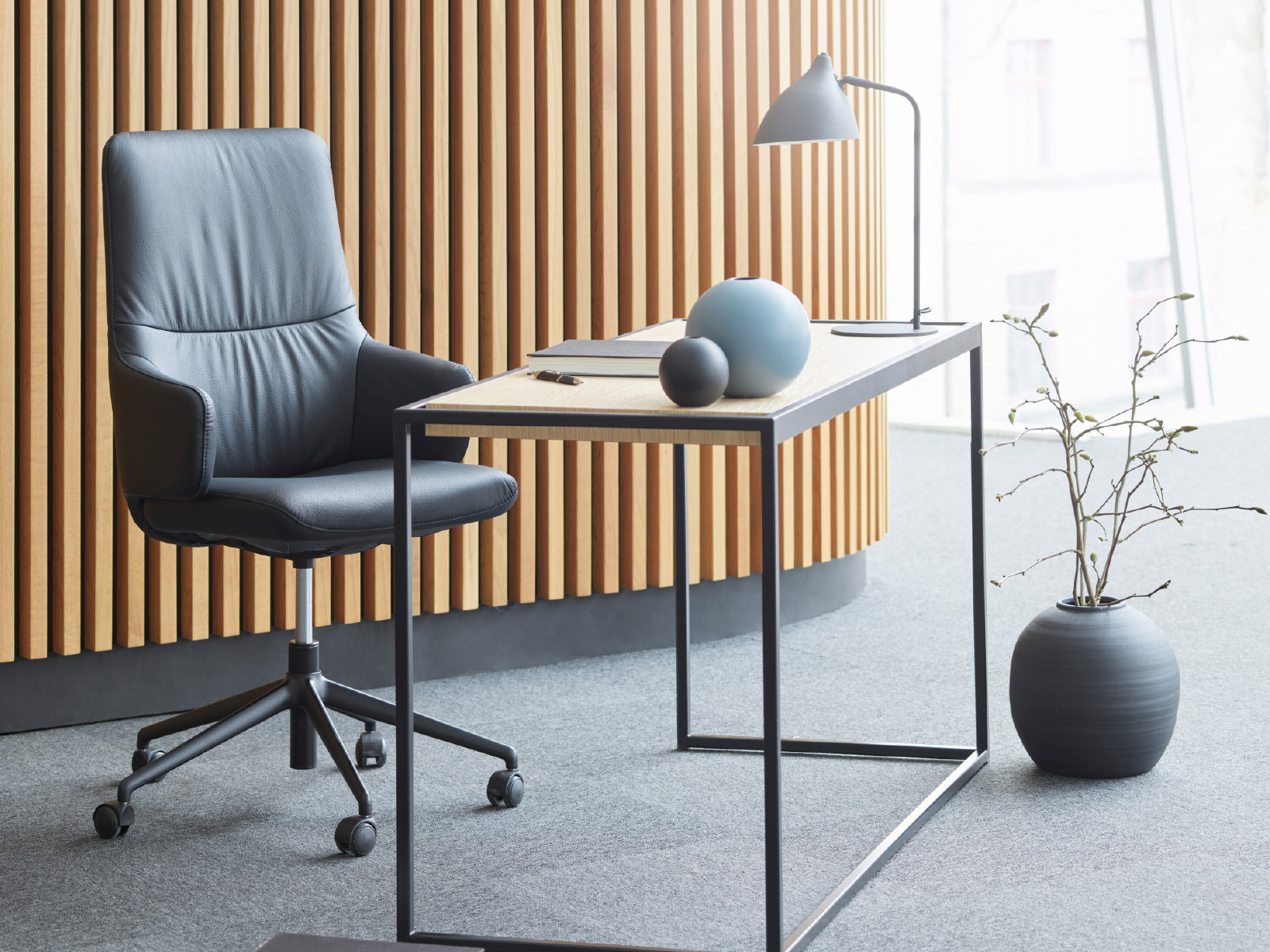 Stressless Homeoffice Buerostuhl Mint Gestell Matt Schwarz Leder Batick Black 13150135 06