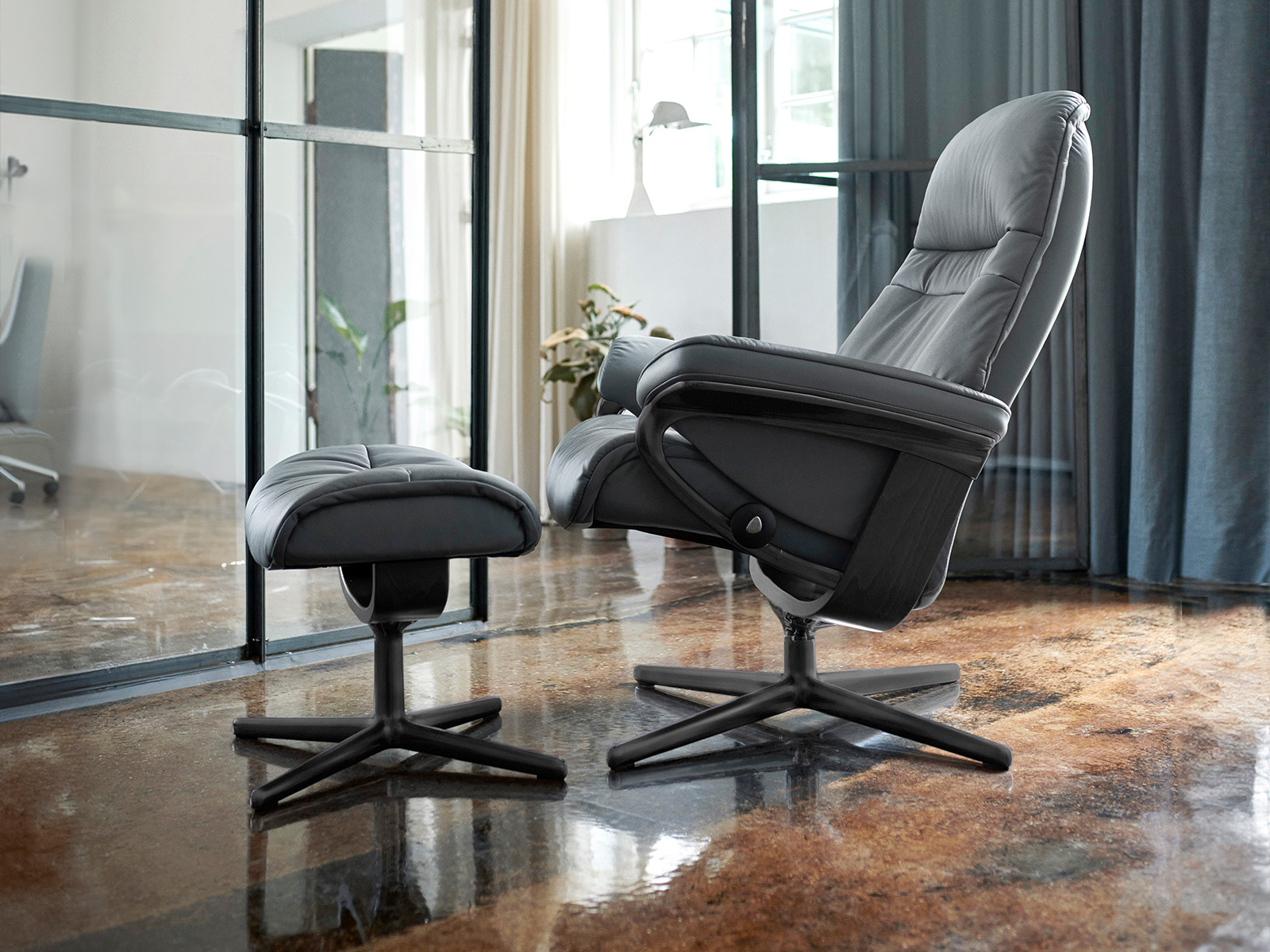 Stressless Sessel Sunrise Inklusive Hocker Gestell Cross Leder Batick Matte Black 13150142 03