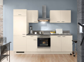 Kuechenzeile Mit Hochschrankelement Und Haengern Farbe Magnolia Matt Mit Spuele Und Elektrogeraete M45200320321