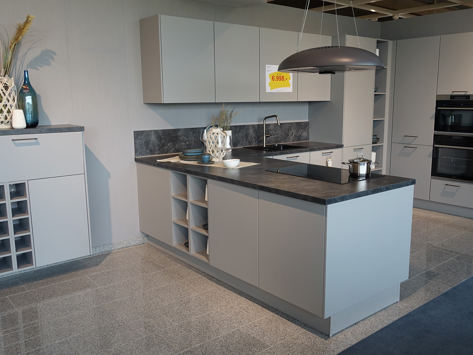 Nobilia U Kueche Mit Kochinsel Lacklaminat Steingrau Mit Zusaetzlichem Sideboard Ka181 02715317 08